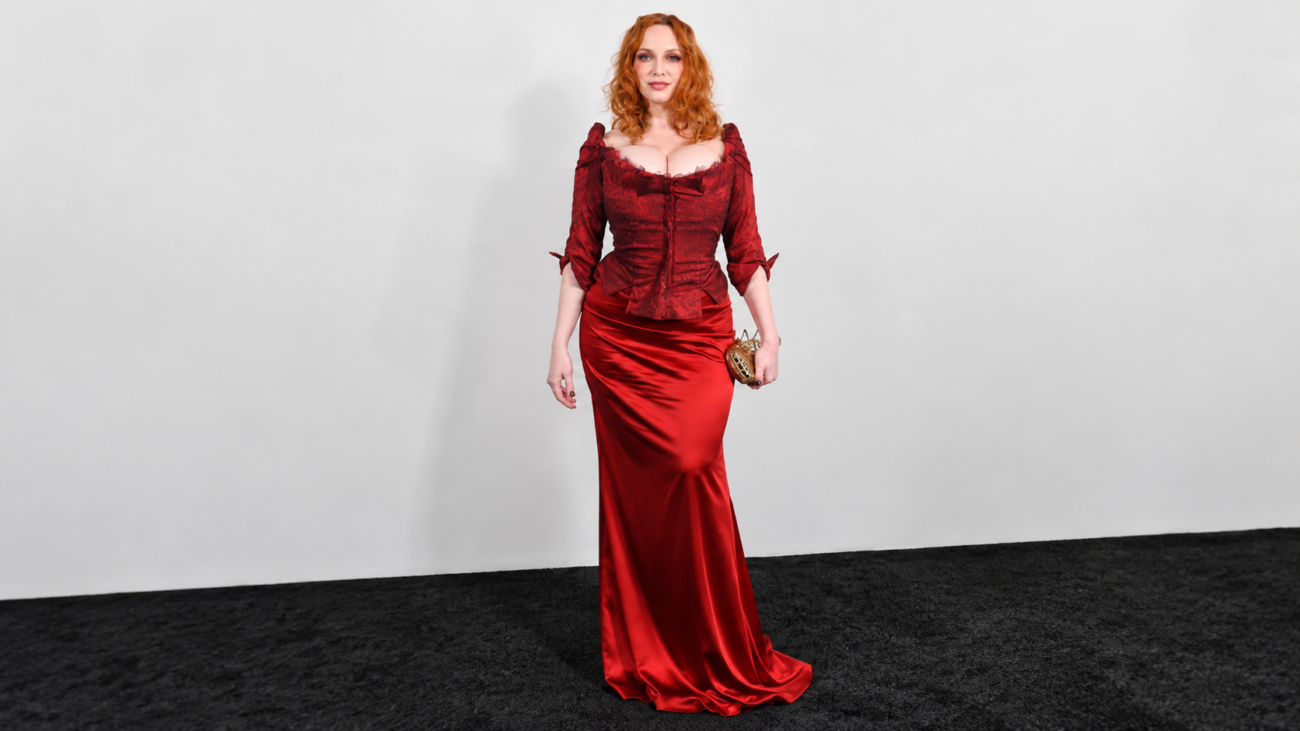 christina hendricks topless